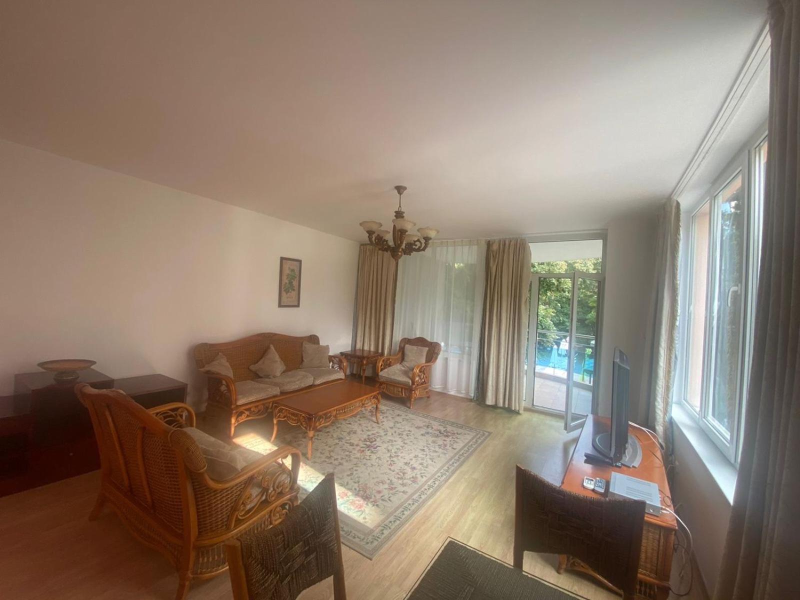 Oasis Suites Apartments And Studios Ravda Exterior foto